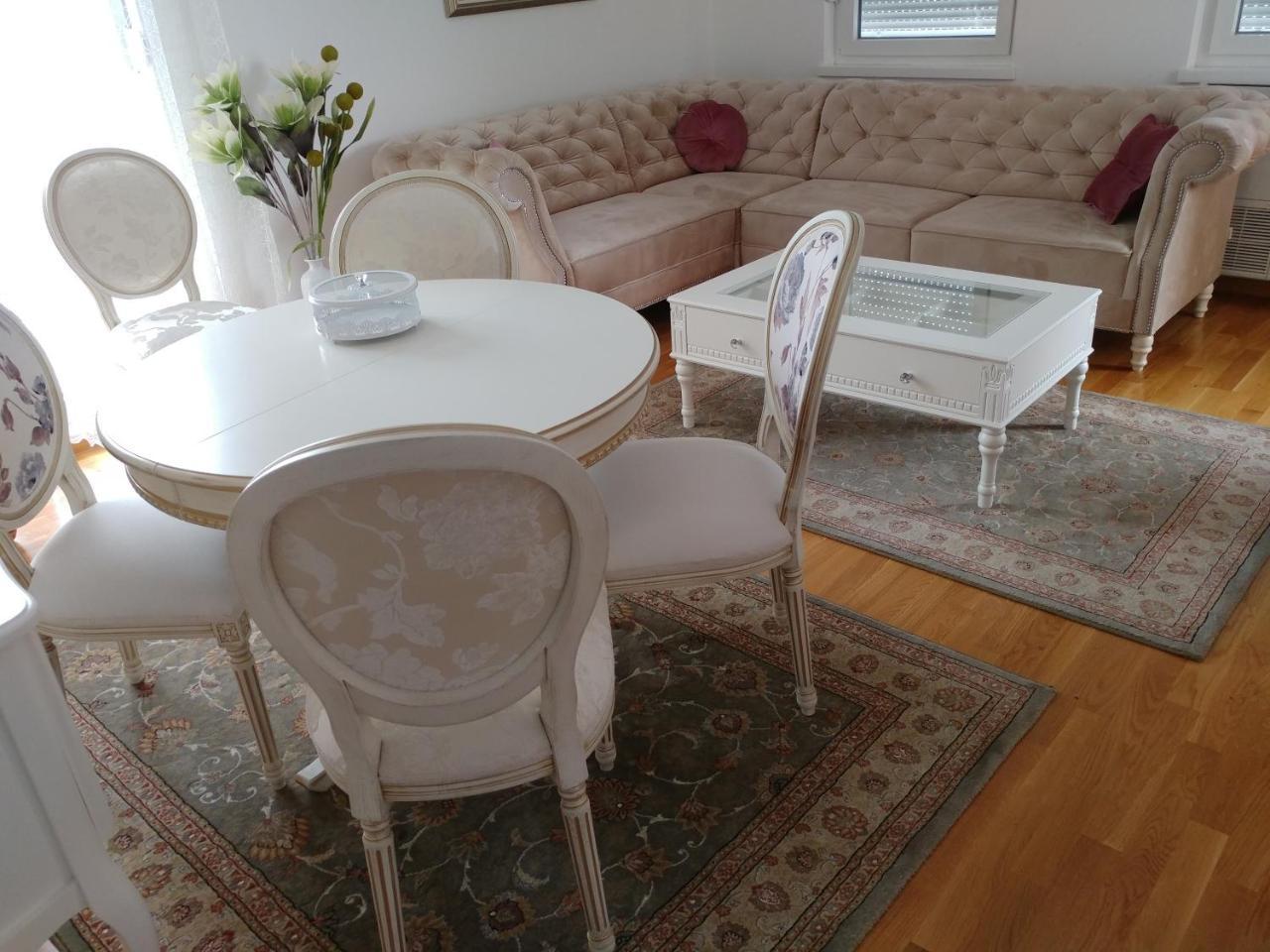 Jc10 Apartment 3 Bedroom, Free Parking, 73Sqm Novi Sad Exteriér fotografie